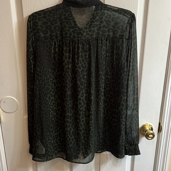 Blouse - Picture 3 of 4